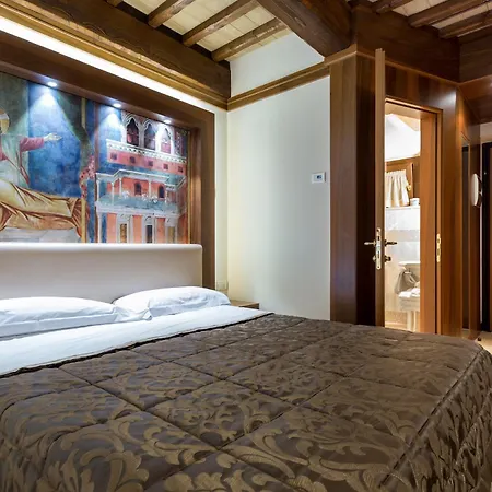 Hotel La Terrazza Restaurant & 3*